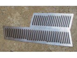 MERCEDES BENZ G-WAGON BONNET LOUVRES- 1 PAIR - NORMAL/STANDARD ORIENTATION